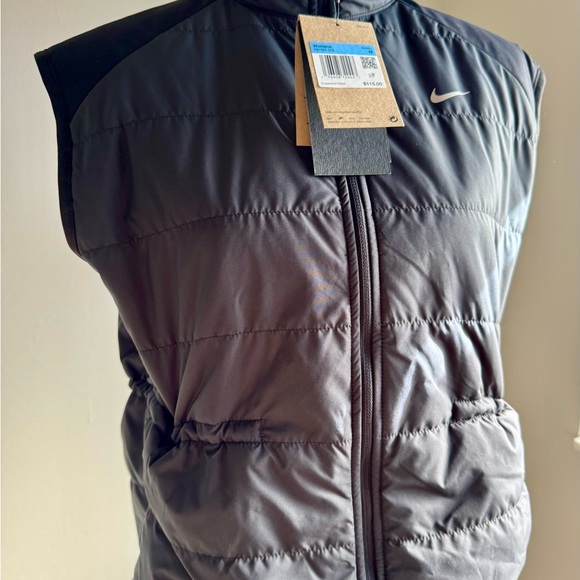 NWT♥️ Nike Thermal fit Women's Black Puffer Vest, MED - Picture 7 of 14